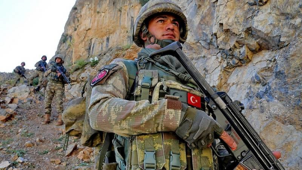 Türkiyə PKK-ya ağır zərbələr vurur: 42 terrorçu məhv edildi